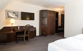 elaya hotel Klösterle Noerdlingen, Trademark by Wyndham
